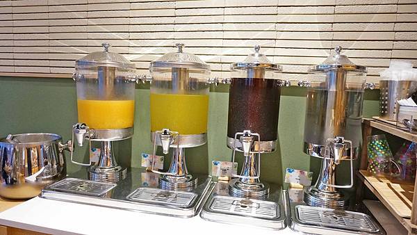 沖繩旅館推薦！HOTEL TORIFITO NAHA ASAHIBASHIホテルトリフィート那覇旭橋-免費冰淇淋、飲料、咖啡及咖啡廳般的休息環境