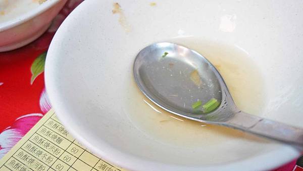 【台北美食】皇鼎油飯-隱身在市場裡美味油飯 【台北美食】皇鼎油飯-隱身在市場裡美味油飯