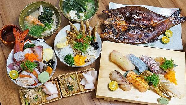 【台北美食】大鵬壽司-南京三民捷運站附近巷弄裡美味的生魚片丼飯、壽司 【台北美食】大鵬壽司-南京三民捷運站附近巷弄裡美味的生魚片丼飯、壽司