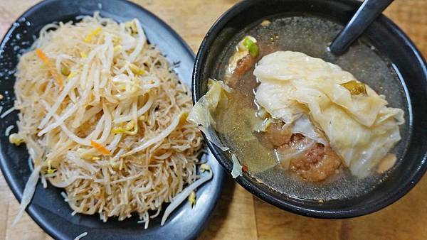 【台北美食】昌吉紅燒鰻-超過60年老字號美食店家 【台北美食】昌吉紅燒鰻-超過60年老字號美食店家