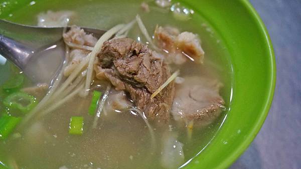 【汐止美食】二哥烏醋乾麵-香濃滑順吃了會讚不絕口的烏醋麵