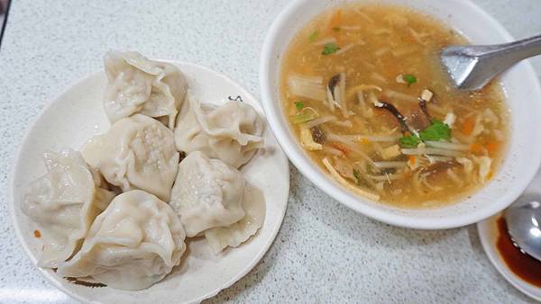 【台北美食】北方水餃(麵)-隱身在巷弄裡的美味手工水餃 【台北美食】北方水餃(麵)-隱身在巷弄裡的美味手工水餃