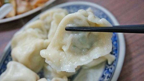 【台北美食】山東餃子館-比一般還要大二分之一的超大顆水餃