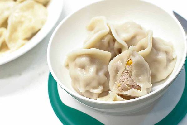 【免出門！在家也能吃到乾淨又衛生的超大顆水餃】瞬食之間美食平台-來萬傳盛水餃