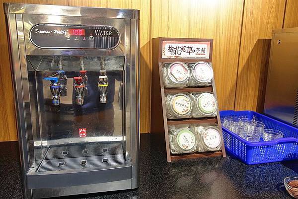 【新莊美食】兩餐韓國年糕火鍋吃到飽-只要299元就能吃到韓式火鍋吃到飽 【新莊美食】兩餐韓國年糕火鍋吃到飽-只要299元就能吃到韓式火鍋吃到飽