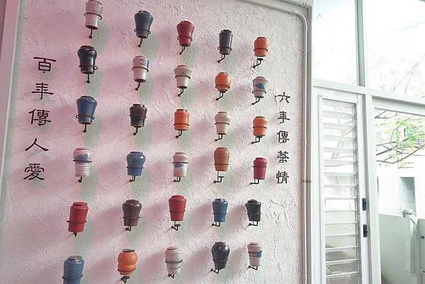 【台中美食】吃茶三千-國內第一座室內茶園，從國外紅到國內的鮮萃茶飲店