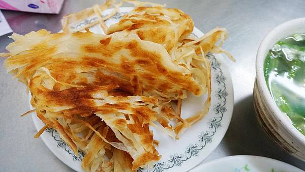 【台北美食】萬福餡餅粥-隱身在大稻程裡讚不絕口的美味窩絲餅 【台北美食】萬福餡餅粥-隱身在大稻程裡讚不絕口的美味窩絲餅