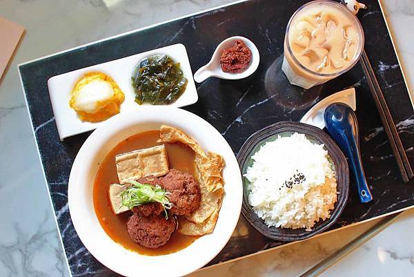 【新莊美食】麻麻號。排骨鴨血豆腐專賣-不到百元就能吃到美味的麻辣鴨血套餐,CP值爆高! 【新莊美食】麻麻號。排骨鴨血豆腐專賣-不到百元就能吃到美味的麻辣鴨血套餐,CP值爆高!