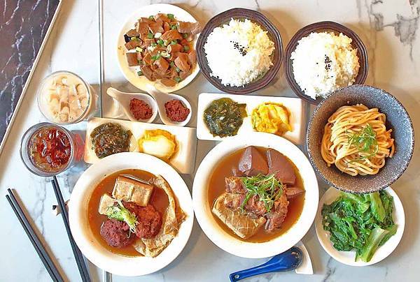 【新莊美食】麻麻號。排骨鴨血豆腐專賣-不到百元就能吃到美味的麻辣鴨血套餐,CP值爆高! 【新莊美食】麻麻號。排骨鴨血豆腐專賣-不到百元就能吃到美味的麻辣鴨血套餐,CP值爆高!