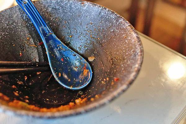 【新莊美食】麻麻號。排骨鴨血豆腐專賣-不到百元就能吃到美味的麻辣鴨血套餐,CP值爆高! 【新莊美食】麻麻號。排骨鴨血豆腐專賣-不到百元就能吃到美味的麻辣鴨血套餐,CP值爆高!