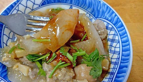 【桃園美食】許記肉圓-隱藏在市場裡在地人極力推薦的美味肉圓店