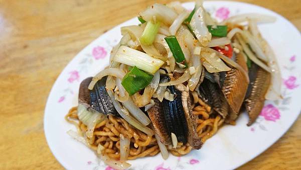 【台南美食】尺二鱔魚意麵-酸甜酸甜層次分明的好吃鱔魚意麵 【台南美食】尺二鱔魚意麵-酸甜酸甜層次分明的好吃鱔魚意麵