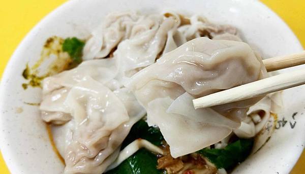 【台北美食】九條麵食-附近上班族喜愛的美味小吃店