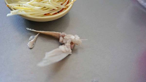 【台南美食】水河虱目魚粥-內行人才知道!不到百元就能吃到無刺虱目魚肚粥 【台南美食】水河虱目魚粥-內行人才知道!不到百元就能吃到無刺虱目魚肚粥