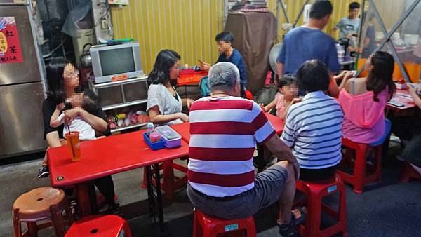 【台南美食】品味鱔魚意麵-便宜又美味的路邊攤美食