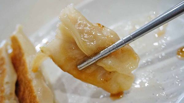 【台北美食】興安鍋貼水餃-附近上班族都喜愛的美味鍋貼店