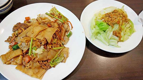 【台北美食】東方泰國小館(士林店)-陽明醫院附近的超便宜又美味的泰式料理店 【台北美食】東方泰國小館(士林店)-陽明醫院附近的超便宜又美味的泰式料理店