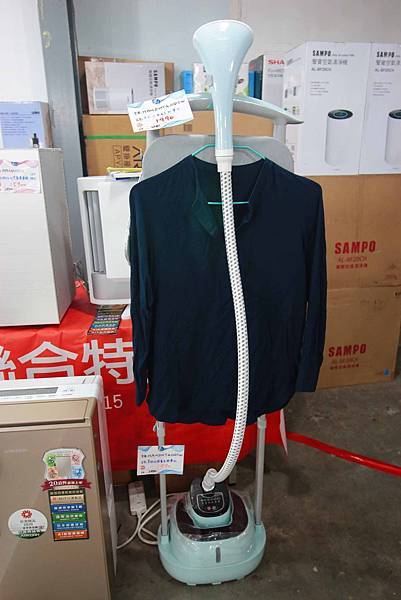 【限時限量!夏季電器特賣會!冷氣下殺5折起!】FY家電特賣會-比市價還要便宜5折的知名品牌冷氣機限時限量,還有其它超多樣夏季電器商品、電風扇、洗衣機、電視機等等都比市價還便宜,滿滿的優惠價哦! 【限時限量!夏季電器特賣會!冷氣下殺5折起!】FY家電特賣會-比市價還要便宜5折的知名品牌冷氣機限時限量,還有其它超多樣夏季電器商品、電風扇、洗衣機、電視機等等都比市價還便宜,滿滿的優惠價哦!