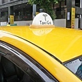 【免帶錢包免帶信用卡也能坐計程車】LINE TAXI-輕鬆簡單叫車免等待，新用戶贈送80元乘車卷，天天乘車優惠長期搭車省更多