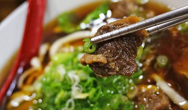 【台北美食】林江牛肉麵-網路評價超多超高的高評價牛肉麵店