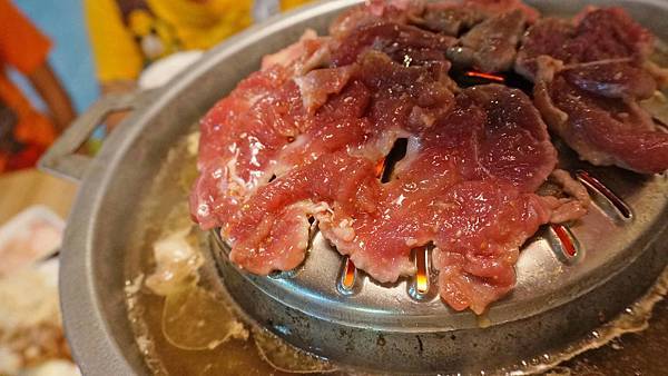 【桃園美食】泰式99燒烤桃園總店-只要299元就能無限量原肉吃到飽 【桃園美食】泰式99燒烤桃園總店-只要299元就能無限量原肉吃到飽