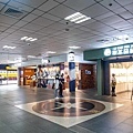 【台北美食】犁茶品記-百年老字號新創時代品牌，顛覆傳統，創意口味糕餅美食搶攻年輕市場
