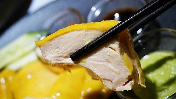 【台北美食】林記海南雞飯-軟嫩不乾柴的美味海南雞飯 【台北美食】林記海南雞飯-軟嫩不乾柴的美味海南雞飯