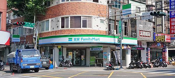 【三重建案】淺草棧-六座公園環繞、生活機能便利、寧靜巷弄裡的舒適宅