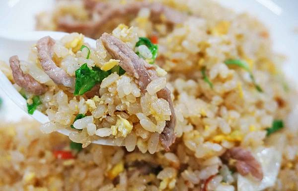 【台北美食】18號炒飯、麵、便當店-松江南京捷運站附近的超平價炒飯美食