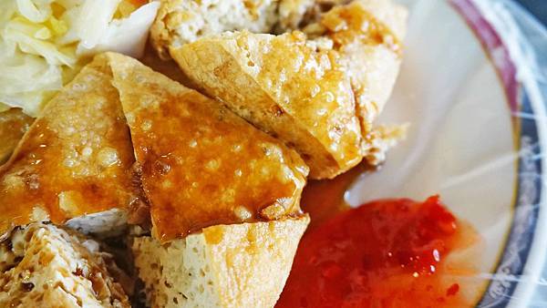 【台北美食】劉記傳統美食-忠孝復興捷運站附近的超平價美食小吃店