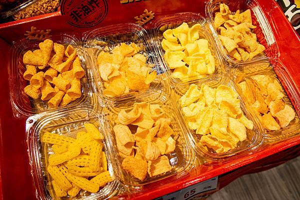 限時限量，買一送一！2020京畿道韓國商品展，超過百樣韓國商品一應俱全，更有地獄奶奶金守美系列商品等多樣商品首次登台～！新光三越A11館6樓