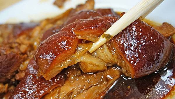 【台北美食】吃口味豬腳飯-不到晚上6點就賣光光的爆人氣豬腳店 【台北美食】吃口味豬腳飯-不到晚上6點就賣光光的爆人氣豬腳店