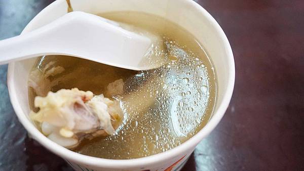 【台北美食】童家小吃店-滿滿鍋氣的美味又迷人的炒飯