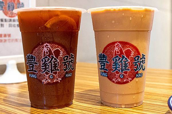 【三重美食】豐雞號-軟嫩不乾柴豐富美味的港式油雞飯美食 【三重美食】豐雞號-軟嫩不乾柴豐富美味的港式油雞飯美食