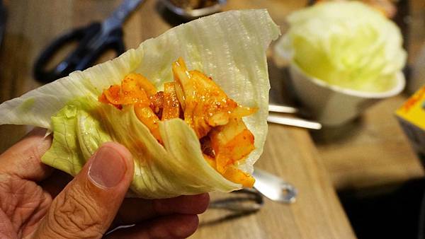 【台北美食】玖佰號烤豬五花專門店-CP值爆表!只要220元就能吃到四種不同口味的韓式烤肉 【台北美食】玖佰號烤豬五花專門店-CP值爆表!只要220元就能吃到四種不同口味的韓式烤肉