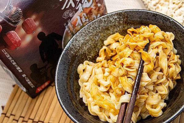 【宅配乾拌麵】幸福相伴麵-真的跟現煮一樣美味!比名店還要厲害的乾拌麵美食