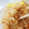 【台北美食】勝記油飯-美味度爆表！只要20元就能吃到的超美味銅板小吃