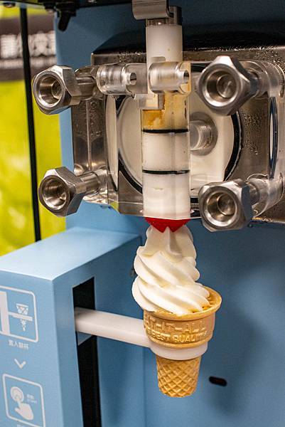 【桃園美食】嗑肉石鍋-什麼!?和牛龍蝦火鍋只要599元就能吃到!CP值爆高的火鍋店 【桃園美食】嗑肉石鍋-什麼!?和牛龍蝦火鍋只要599元就能吃到!CP值爆高的火鍋店