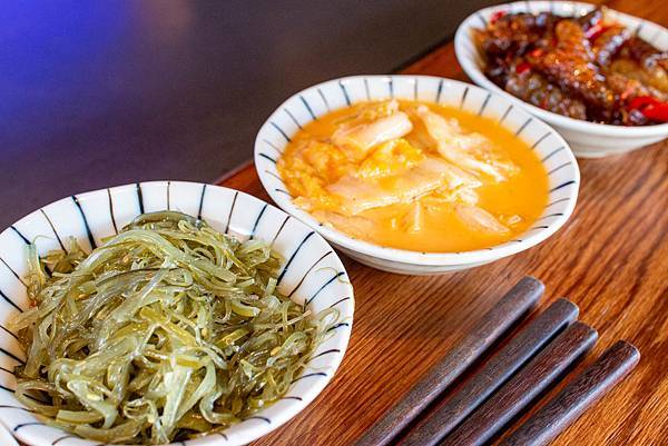 【桃園美食】織田信長-史上最浮誇！新鮮活波士頓龍蝦拉麵與松露海鮮粥！