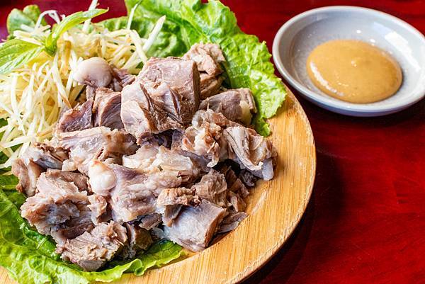 【桃園美食】辛梅阿嬤的味道-小吃店也能吃到低溫舒肥做成的美味料理