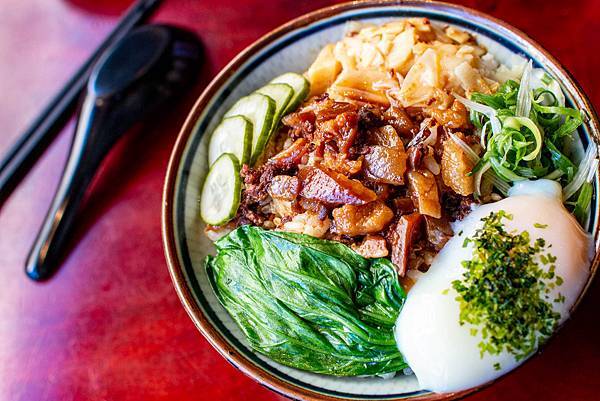 【桃園美食】辛梅阿嬤的味道-小吃店也能吃到低溫舒肥做成的美味料理