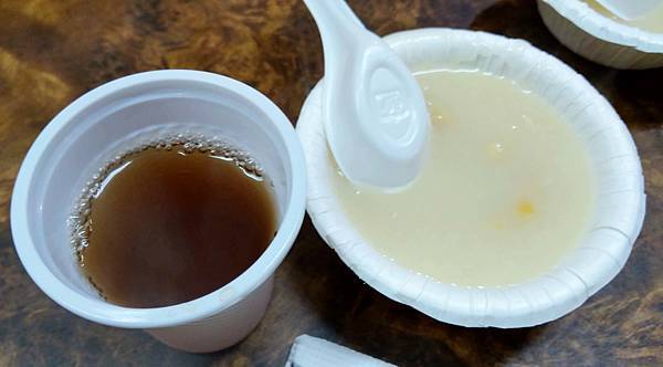 【台北美食】牛王子牛排攤-CP值爆高！只要１４０元就能吃到美味的原肉牛排