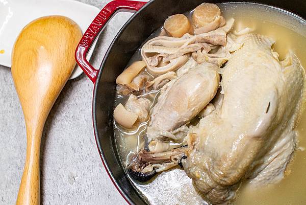 【宅配年菜】果貿吳媽家-顛覆你對於冷凍年菜的印象！有如現煮一般的美味年菜