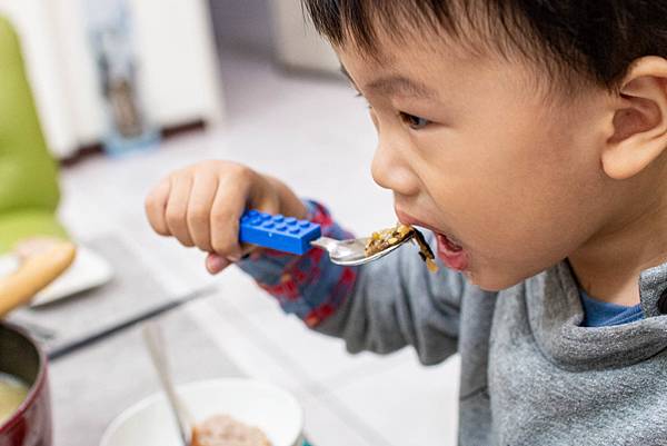 【宅配年菜】果貿吳媽家-顛覆你對於冷凍年菜的印象！有如現煮一般的美味年菜