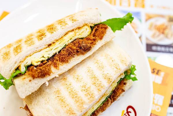 【台北早午餐推薦】Q Burger早午餐店-真材實料！100%台灣豬肉製作而成的美味肉鬆早午餐店