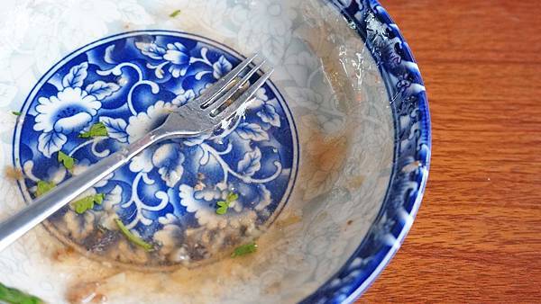 【台北美食】嘉義東石蚵仔麵線-公園旁美味又好吃的路邊攤美食