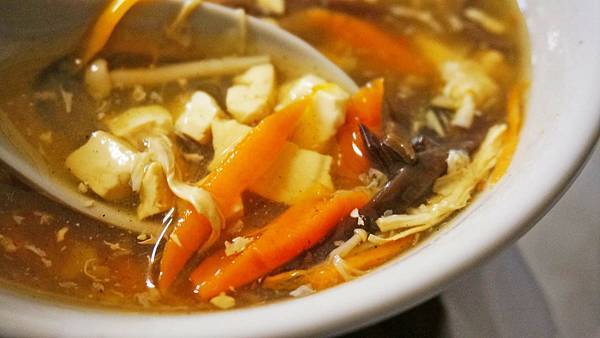 【台北美食】江蘇菜盒店-隱藏在社區大樓裡沒有人介紹絕對不會發現的隱藏版美食