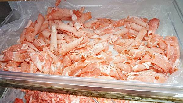 【台北美食】大戈壁蒙古烤肉-不分平假日時段，蒙古烤肉、火鍋299元無限量吃到飽