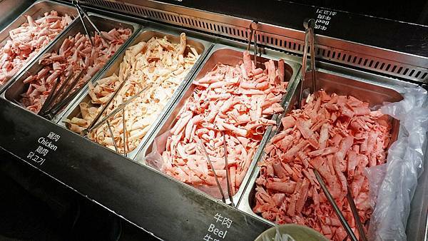 【台北美食】大戈壁蒙古烤肉-不分平假日時段，蒙古烤肉、火鍋299元無限量吃到飽