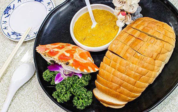 【新北萬里美食】望海亭海鮮餐廳-野柳必吃美食！Google評價4.4顆星，網路評價爆高的美味海鮮餐廳